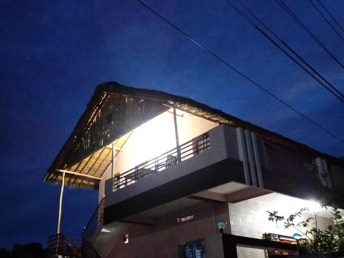 Prajwal Home Stay ハンピ エクステリア 写真