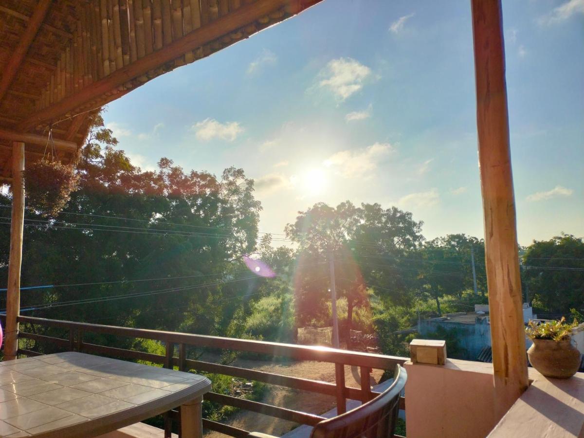 Prajwal Home Stay ハンピ エクステリア 写真