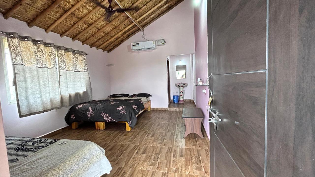 Prajwal Home Stay ハンピ エクステリア 写真