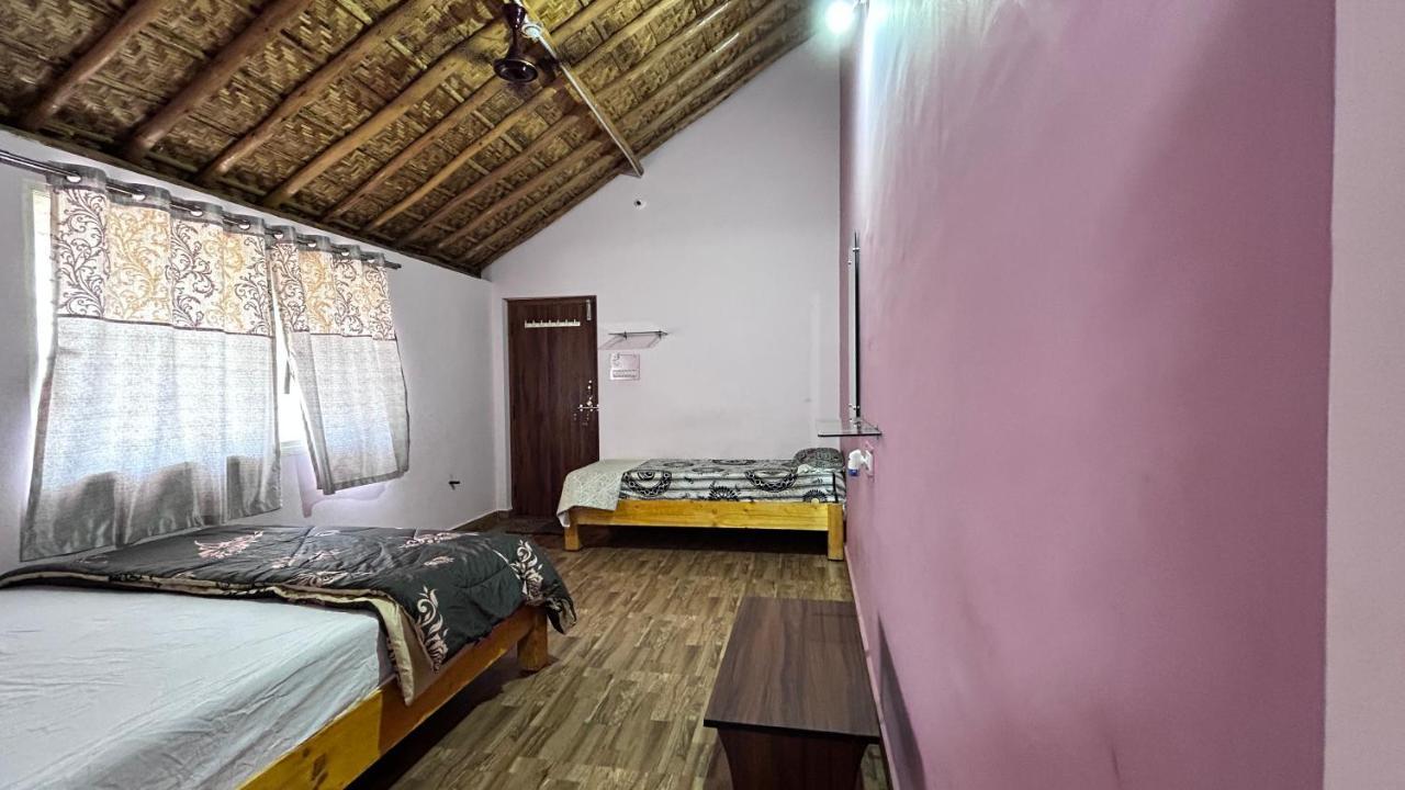 Prajwal Home Stay ハンピ エクステリア 写真